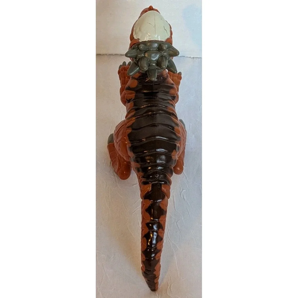 Jurassic World Dinosaurs Velociraptor Pachycephalosaurus Dilophosaurus Baby Park